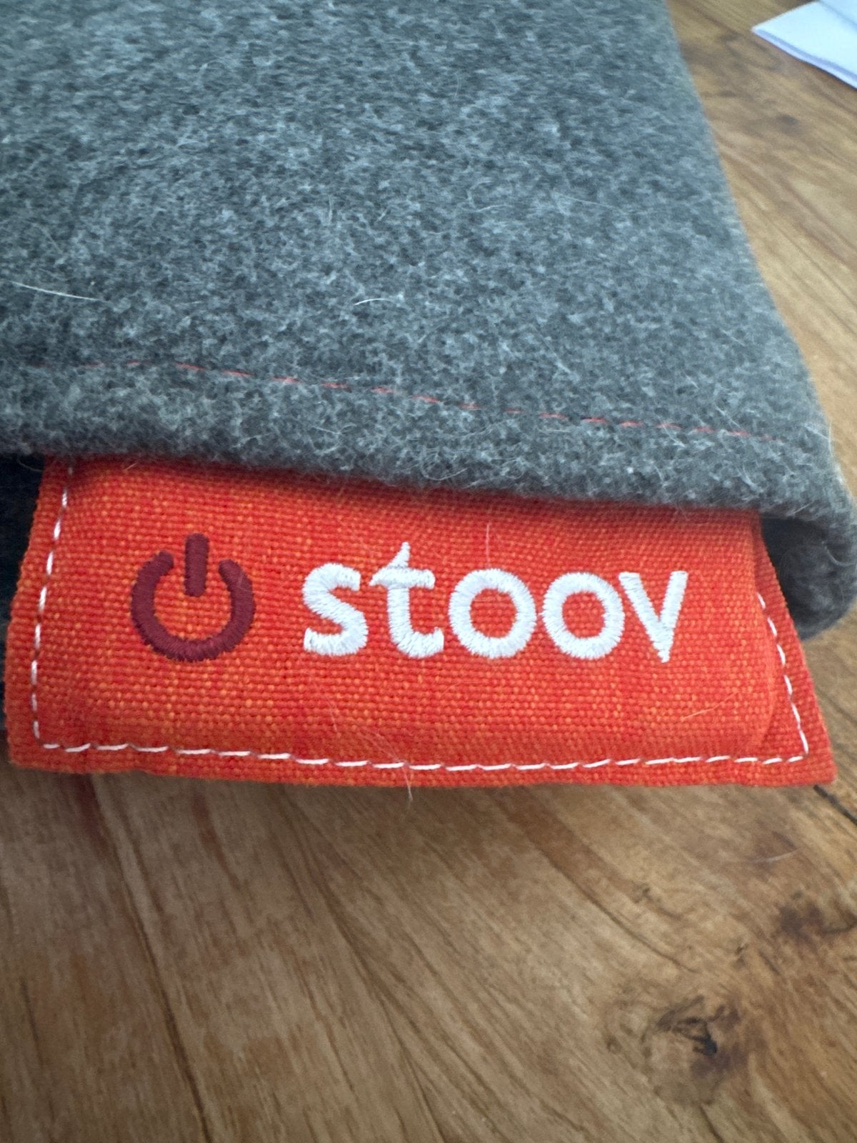 Stoov big hug3 verwarmd kussen/deken - grijs/oranje, Ophalen of Verzenden, Zo goed als nieuw, Grijs, Textiel