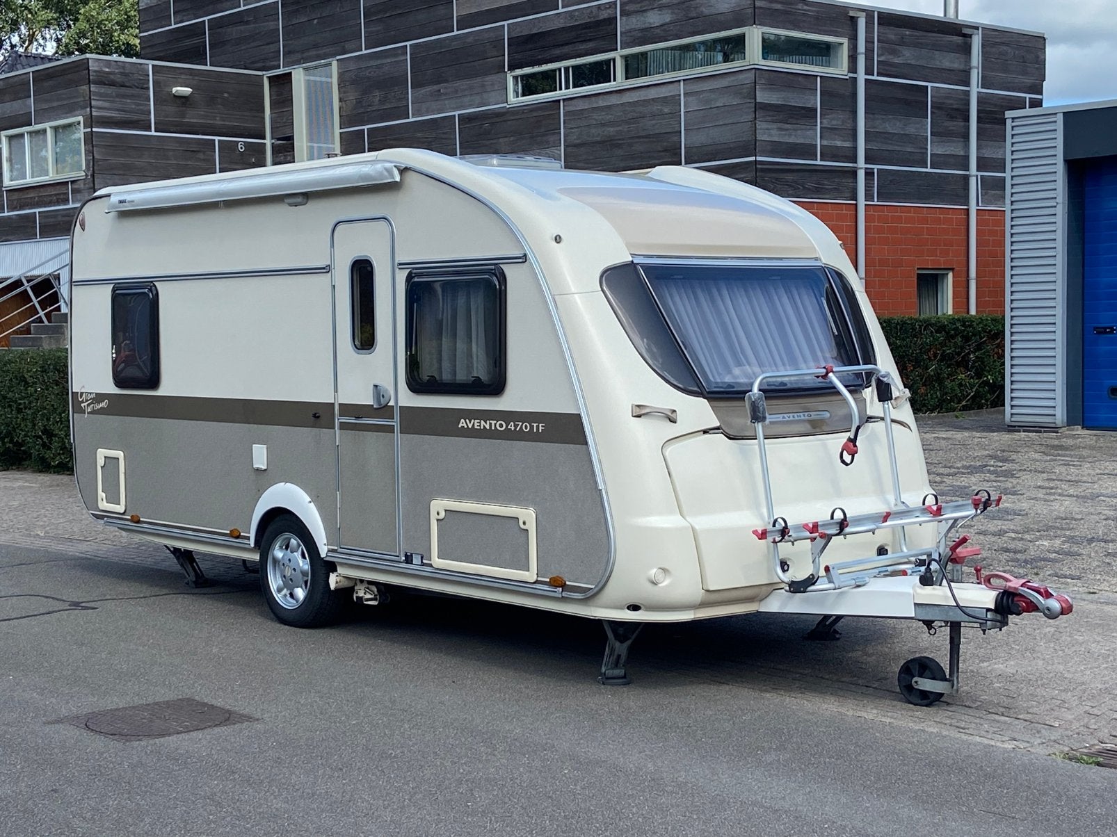 Avento 470 TF vloerverwarming hagelbestendig dak mover izgs!, Caravans en Kamperen, Caravans, Rondzit, Schokbreker, Particulier