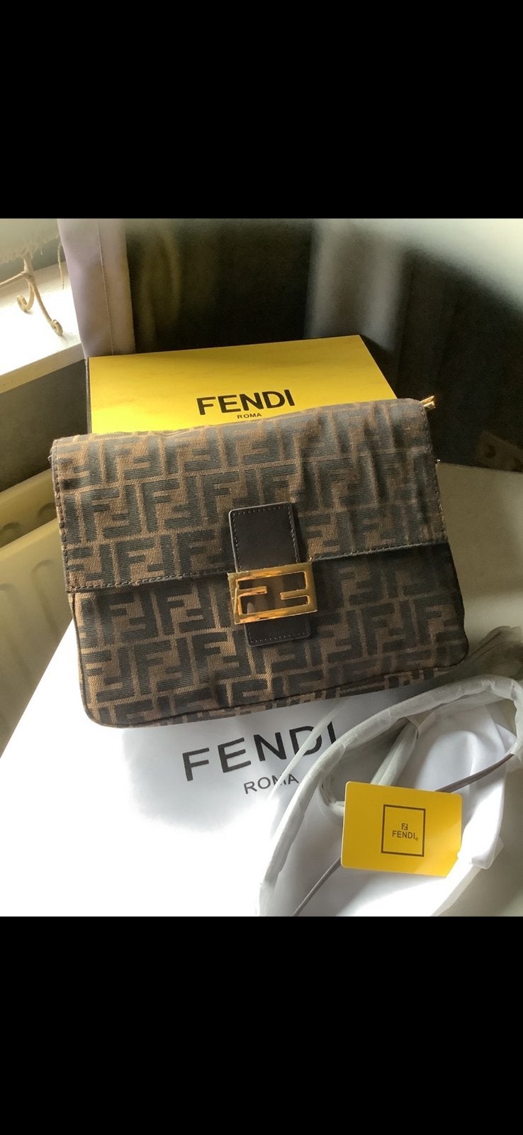 Fendi tas, Sieraden, Tassen en Uiterlijk, Tassen | Damestassen, Ophalen of Verzenden, Zo goed als nieuw