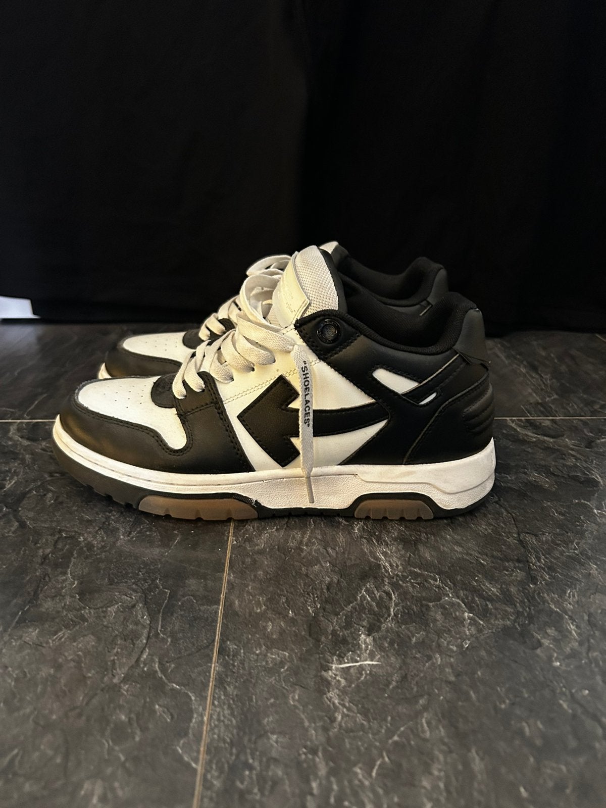 Off white sneakers maat 42 zwart/wit, Ophalen, Zwart, Sneakers of Gympen, Gedragen