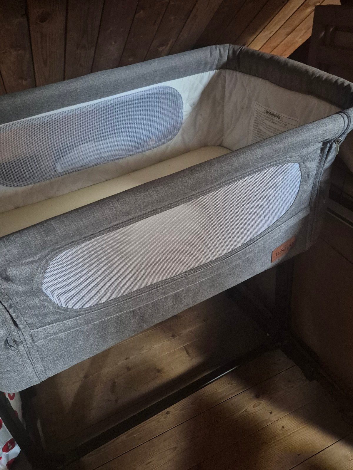 Beeyu co-sleeper (donkergrijs) 

Nette Beeyu co-slee, Ophalen, Gebruikt, Wieg
