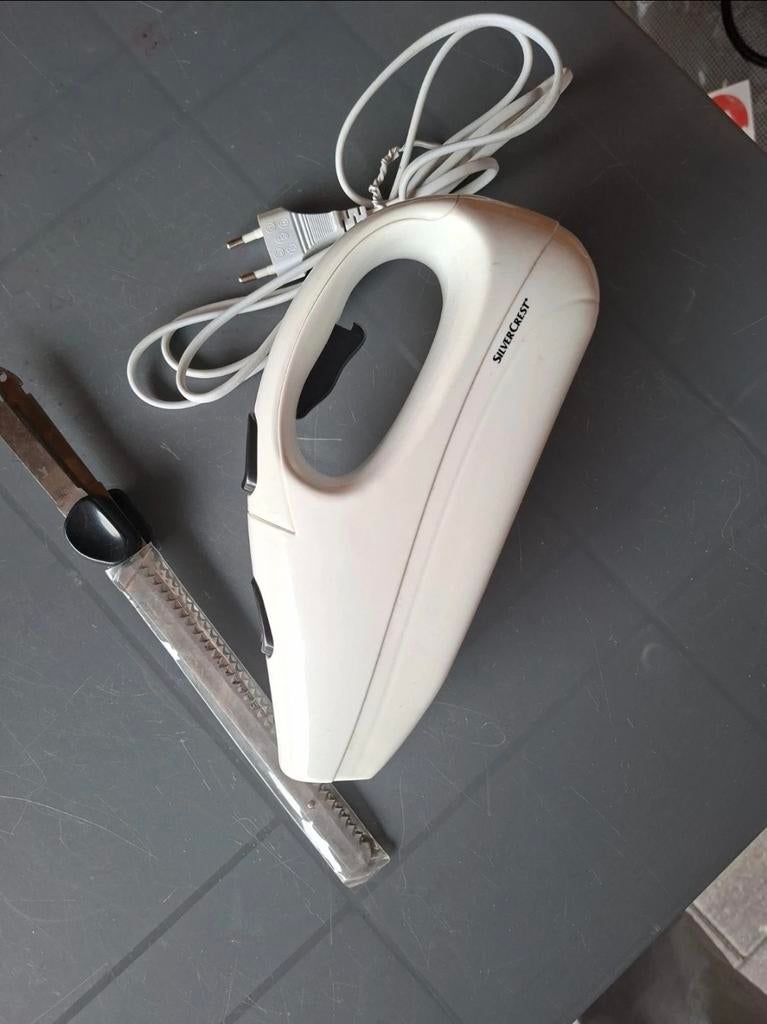 Silvercrest Elektrisch Mes Vlees en Brood, Witgoed en Apparatuur, Onderdelen en Toebehoren, Zo goed als nieuw, Ophalen of Verzenden