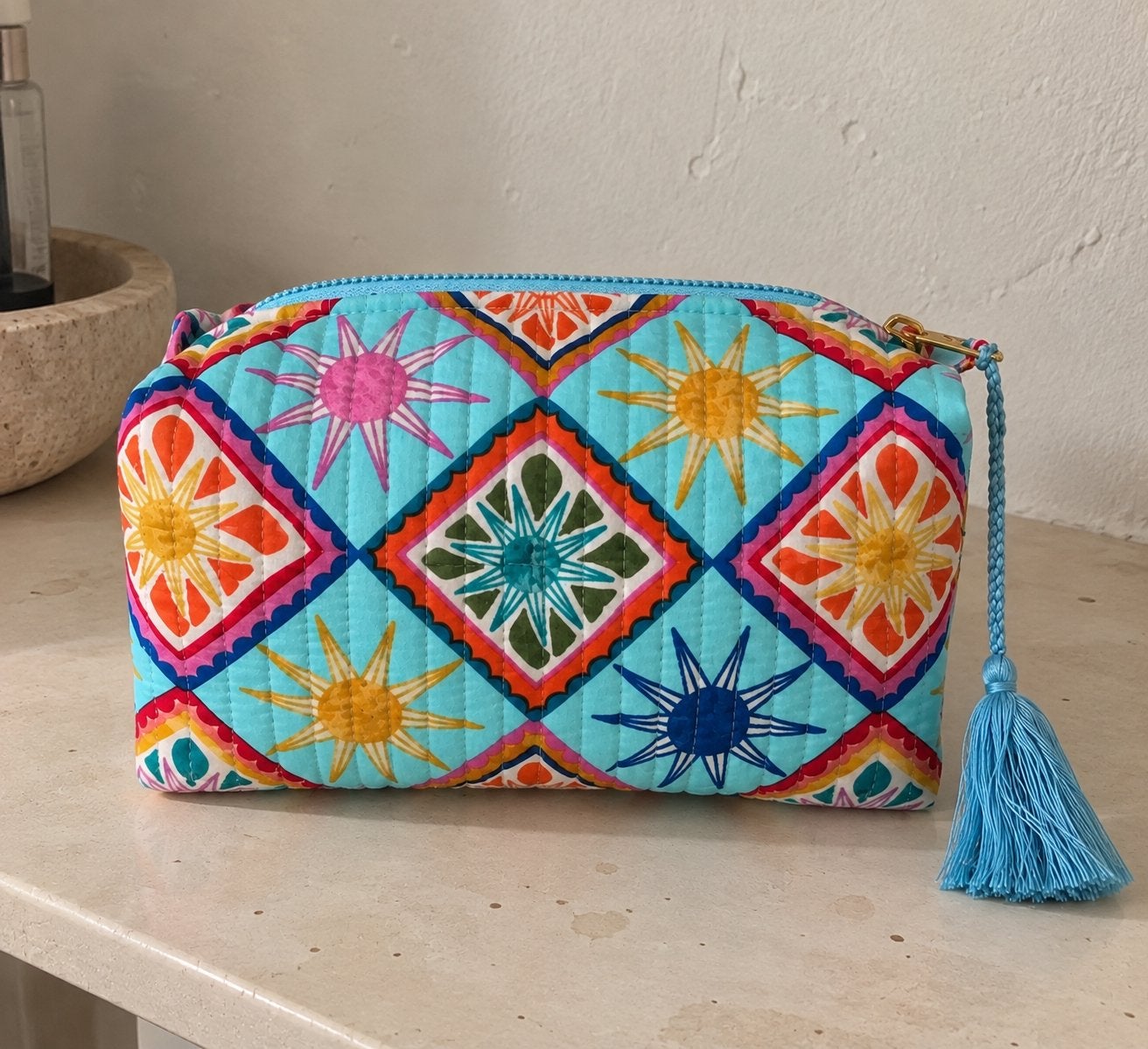 Toilettas Turquoise Zonnetjes - Nieuw, 20x11x13cm, Ophalen of Verzenden, Nieuw, Meerkleurig, Dame