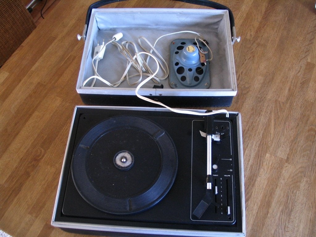 70's Tesla GF 072 koffergrammofoon, Ophalen of Verzenden, Gebruikt, Platenspeler, Overige merken