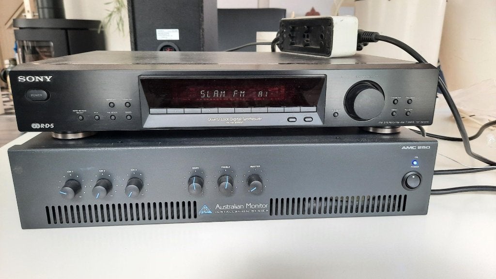 Tuner, 100 Volt versterker en boxen, Ophalen, Gebruikt, Minder dan 60 watt, Overige merken