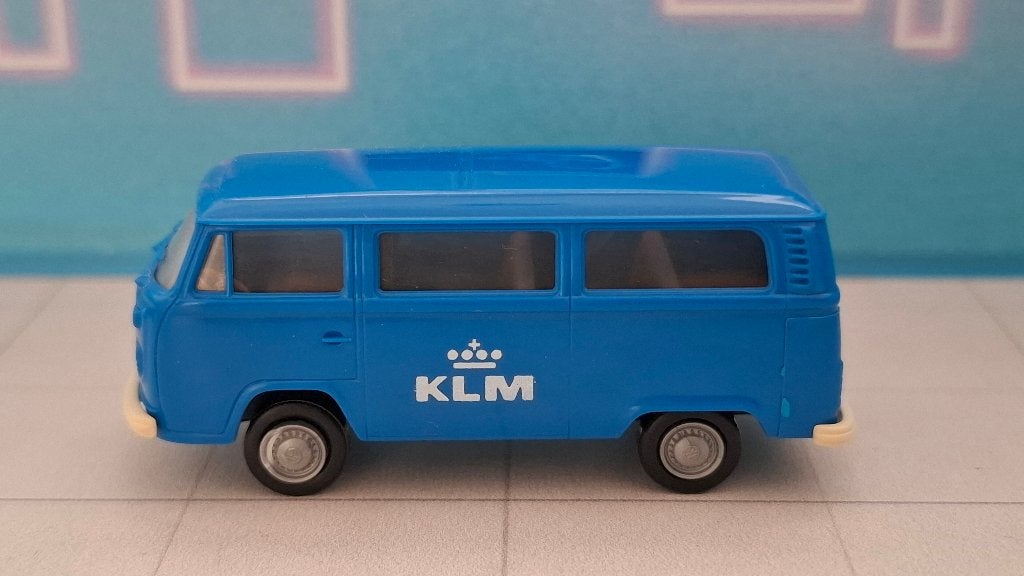 Brekina 1:87 Volkswagen T2b Kombi KLM, Ophalen of Verzenden, Gebruikt, Auto, Brekina