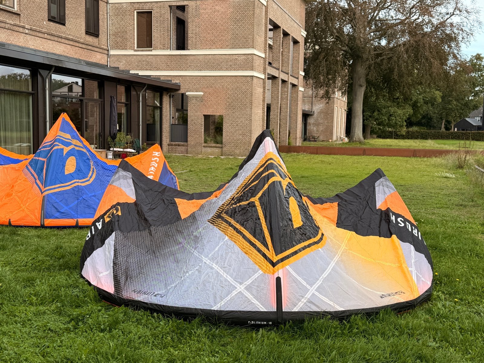 Airush Lithium 10m² Kite - of hele set 6/8/10/12m Lithium!, Ophalen, Gebruikt, 10 m², Geen board