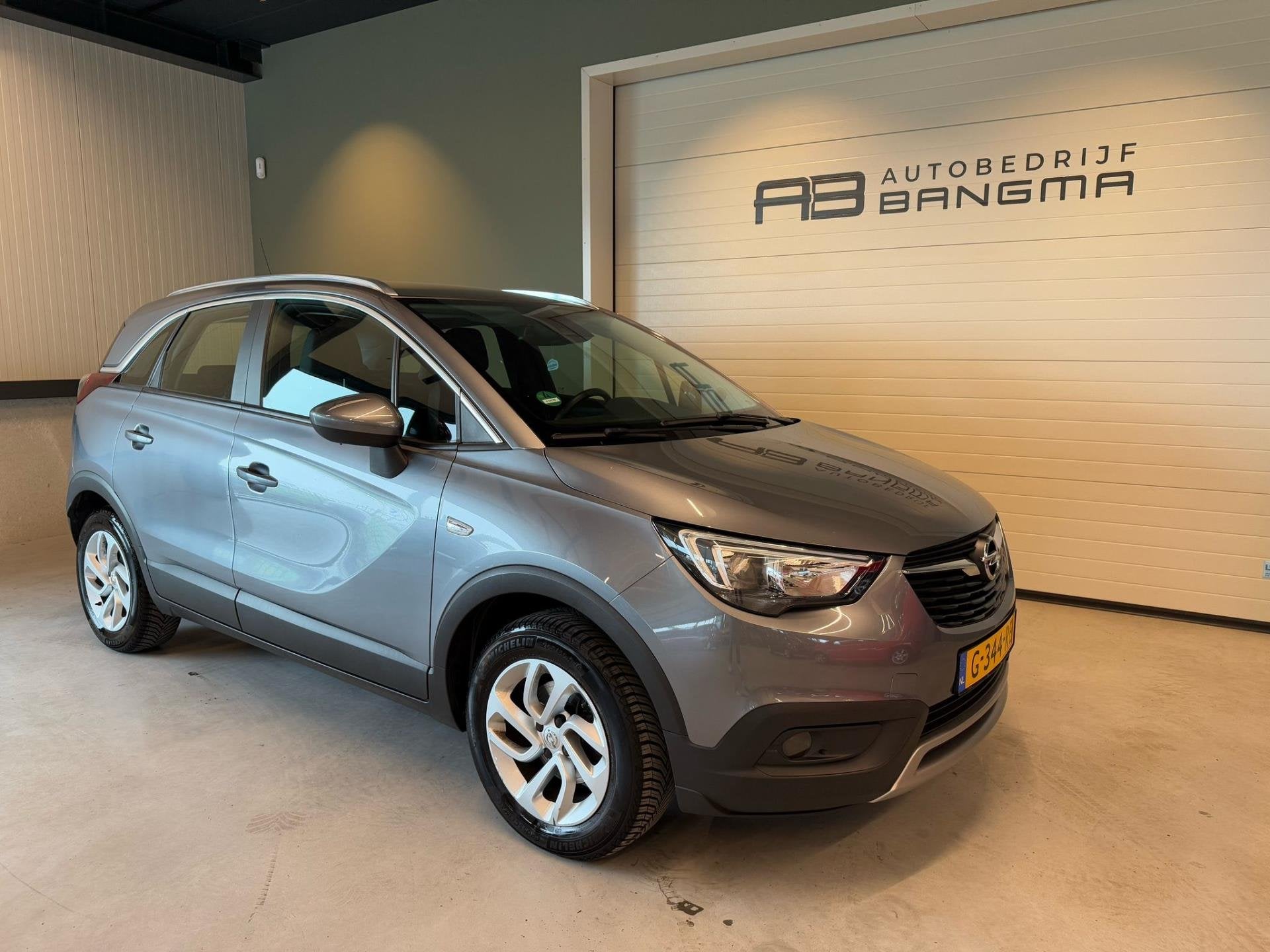 Opel Crossland X 1.2 TURBO ONLINE EDITION|CLIMA AIRCO|NAVIGA, Auto's, Opel, Gebruikt, 1199 cc, Met garantie (alle), Origineel Nederlands