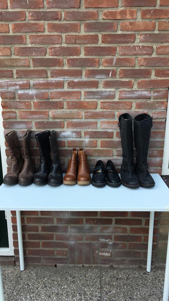 Damesschoenen, Kleding | Dames, Schoenen, Ophalen of Verzenden, Zo goed als nieuw, Zwart, Sneakers of Gympen