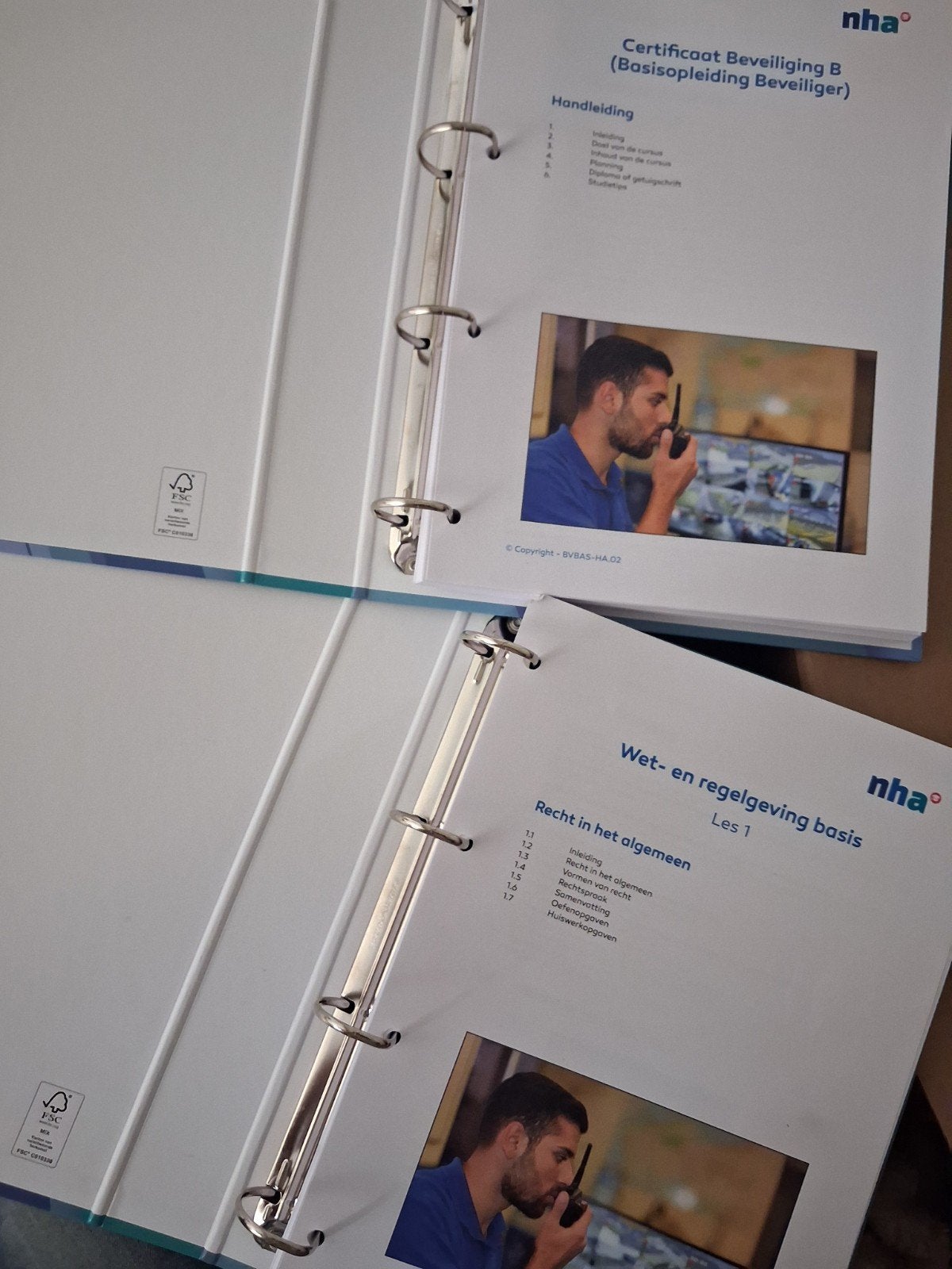 NHA Certificaat Beveiliging B (Basisopleiding Beveiliger), Boeken, Ophalen of Verzenden, Nieuw, MBO, NHA