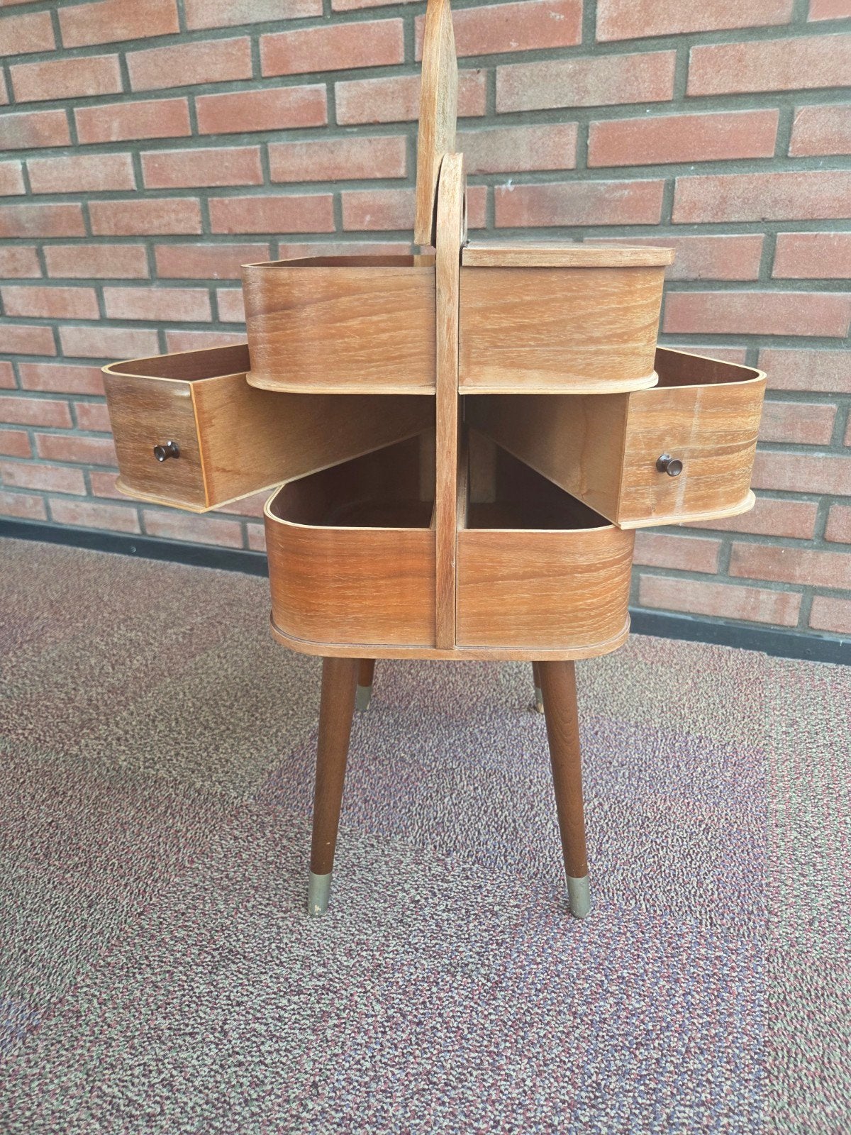 Vintage Naaitafel / Bijzettafel - Hout, Antiek en Kunst, Ophalen
