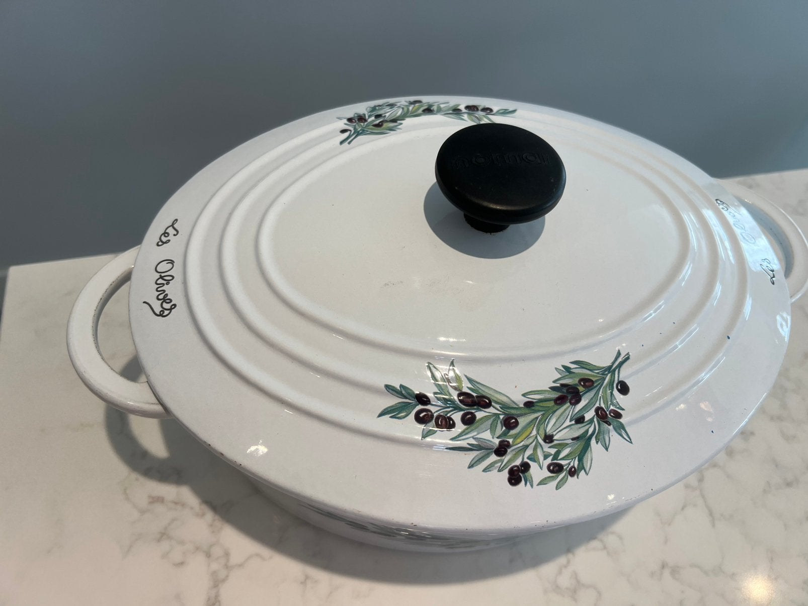 Zeldzame vintage Nomar “Les Olives” ovaal 29 cm, Huis en Inrichting, Gebruikt, Met handvatten, Ophalen of Verzenden, Nvt