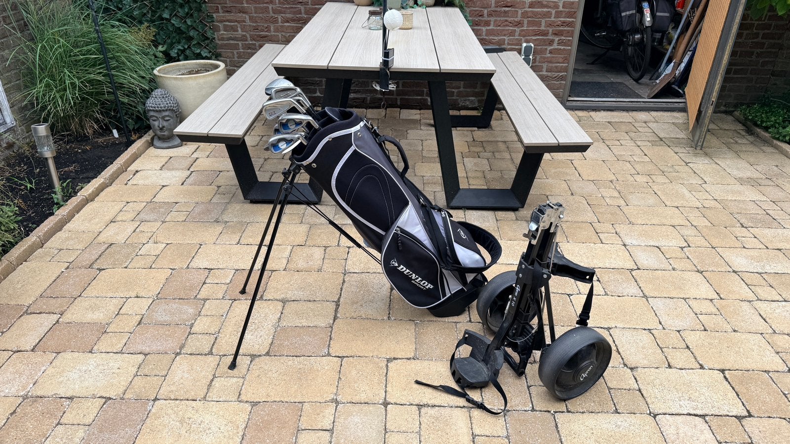 Golf set met 2 tassen, karretje en 160 ballen, Sport en Fitness, Golf, Ophalen, Gebruikt, Set, Overige merken