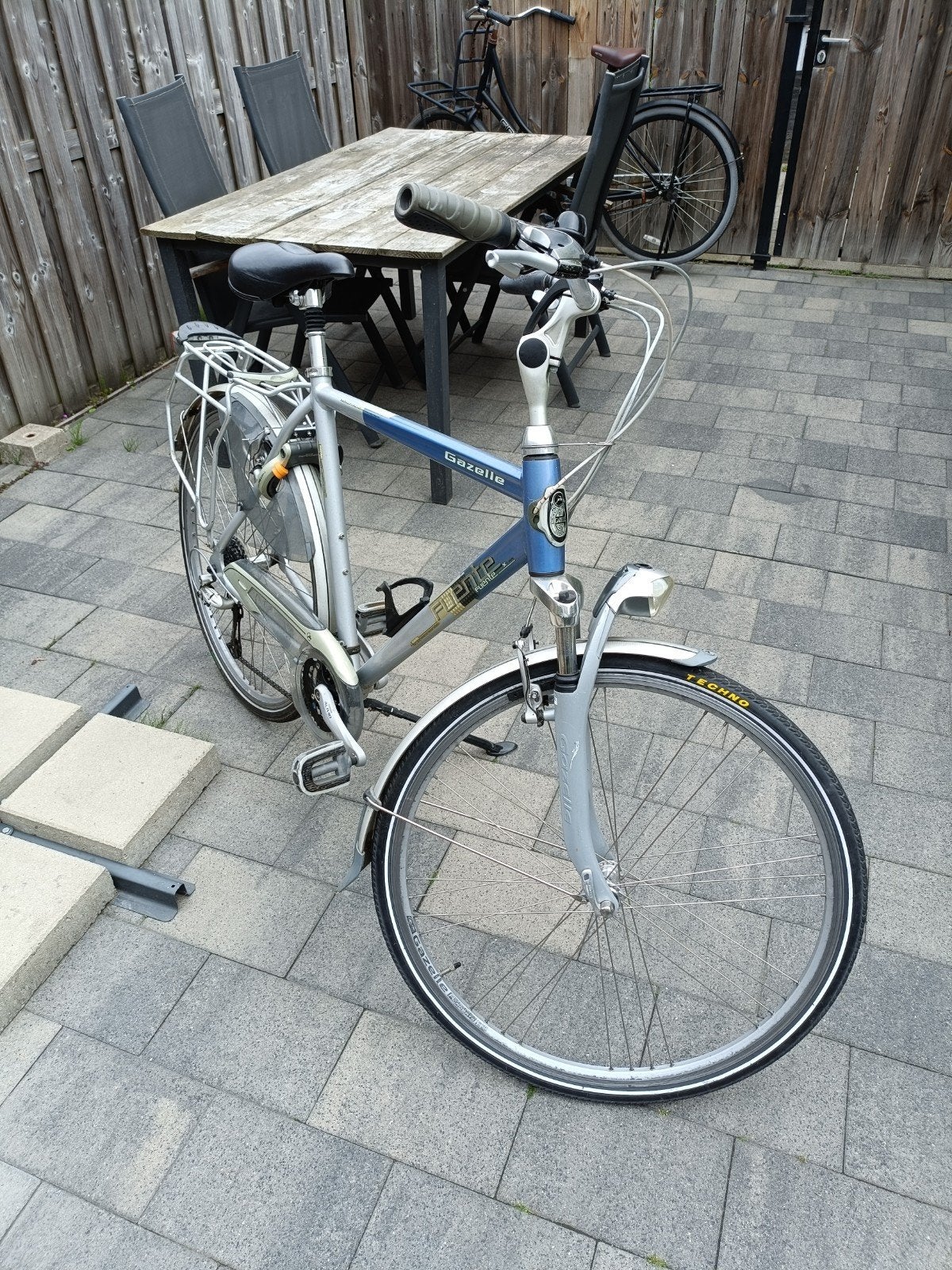 Gazelle Fuente t24 framemaat 57cm (DEZE WEEK 50 EURO), Fietsen en Brommers, Ophalen, Gebruikt, Velgrem, Versnellingen