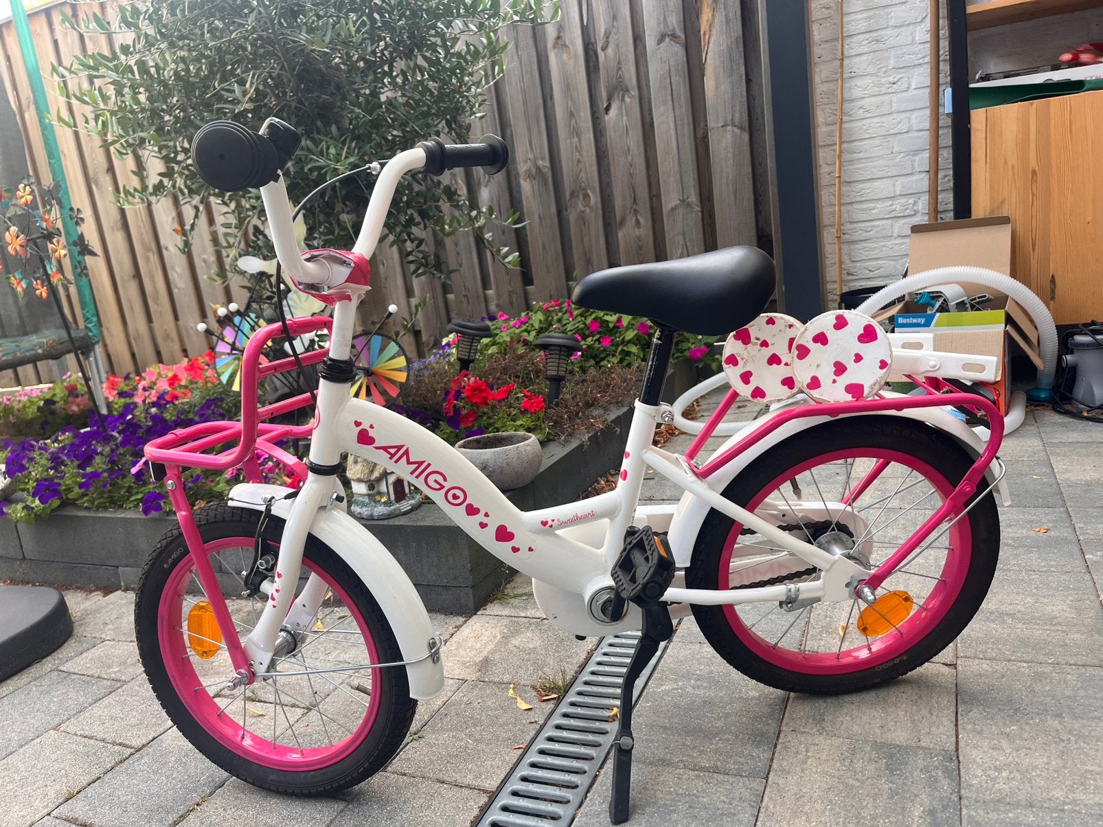 Kinderfiets 16 inch Amigo Sweetheart, Fietsen en Brommers, Fietsen | Meisjes, Ophalen, Terugtraprem, 16 inch, Handrem