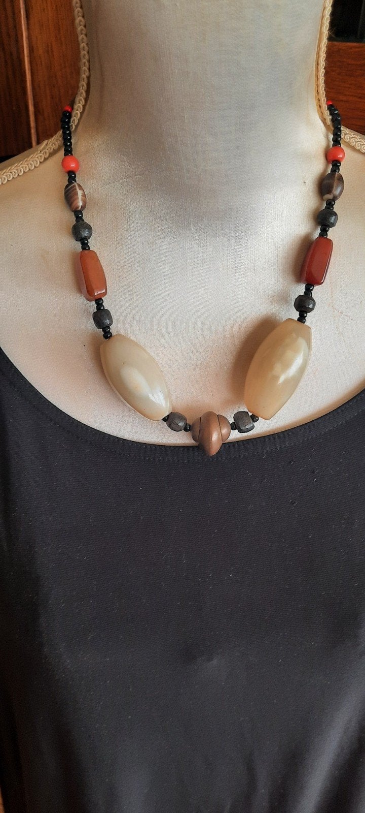 Antieke  tribal ketting, Tuareg Marokko, edelsteen., Sieraden, Tassen en Uiterlijk, Ophalen of Verzenden, Overige materialen, Ketting