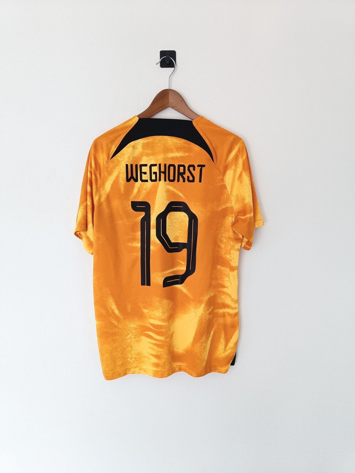 Nederland 2022 Thuisshirt - Weghorst #19, Ophalen of Verzenden, Zo goed als nieuw, Buitenlandse clubs, Shirt