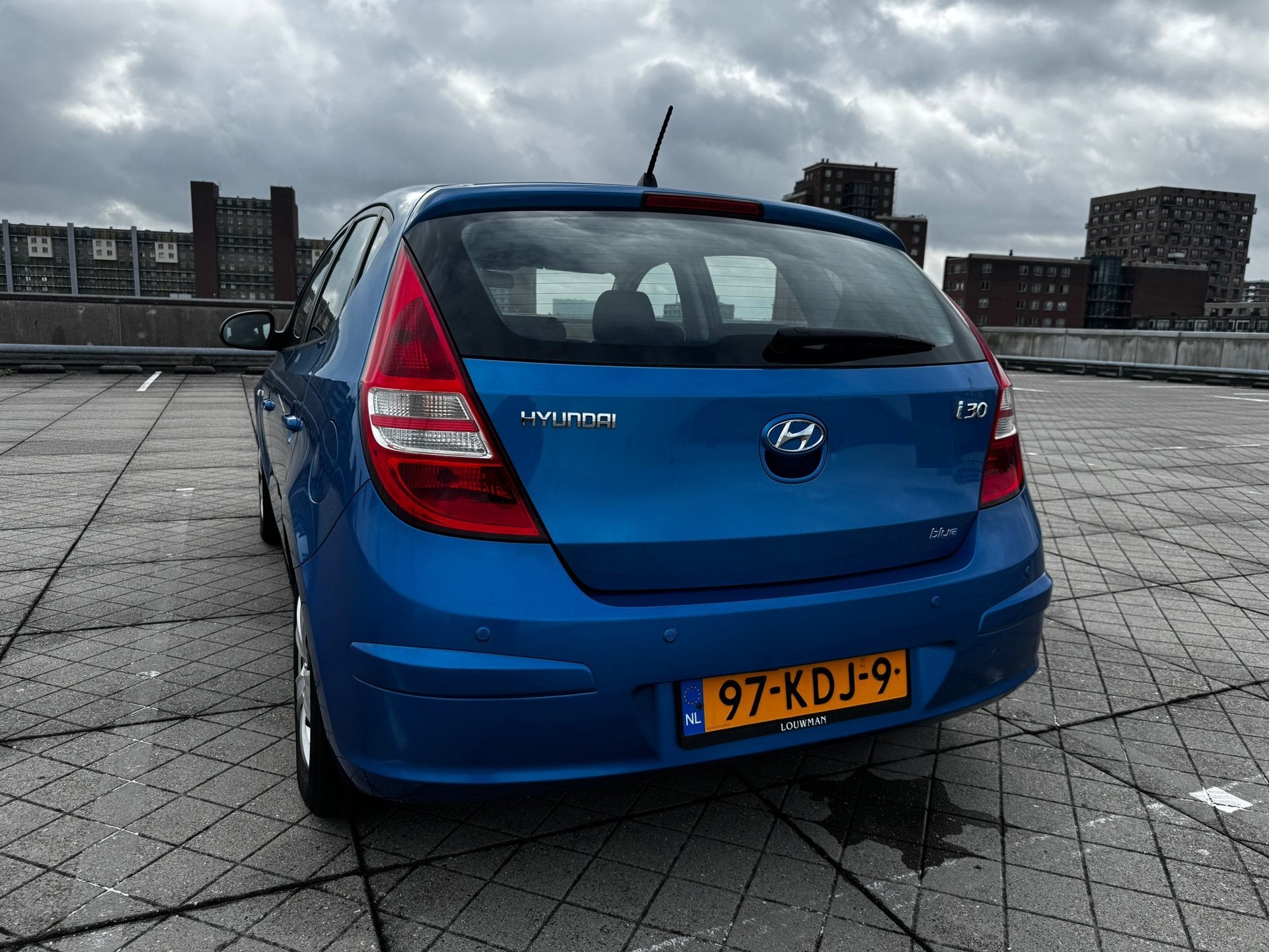 Hyundai I30 1.4i Blue Dynamic CLIMA SCHUIFDAK TREKHAAK NAP, Voorwielaandrijving, Dealer onderhouden, Stof, Gebruikt