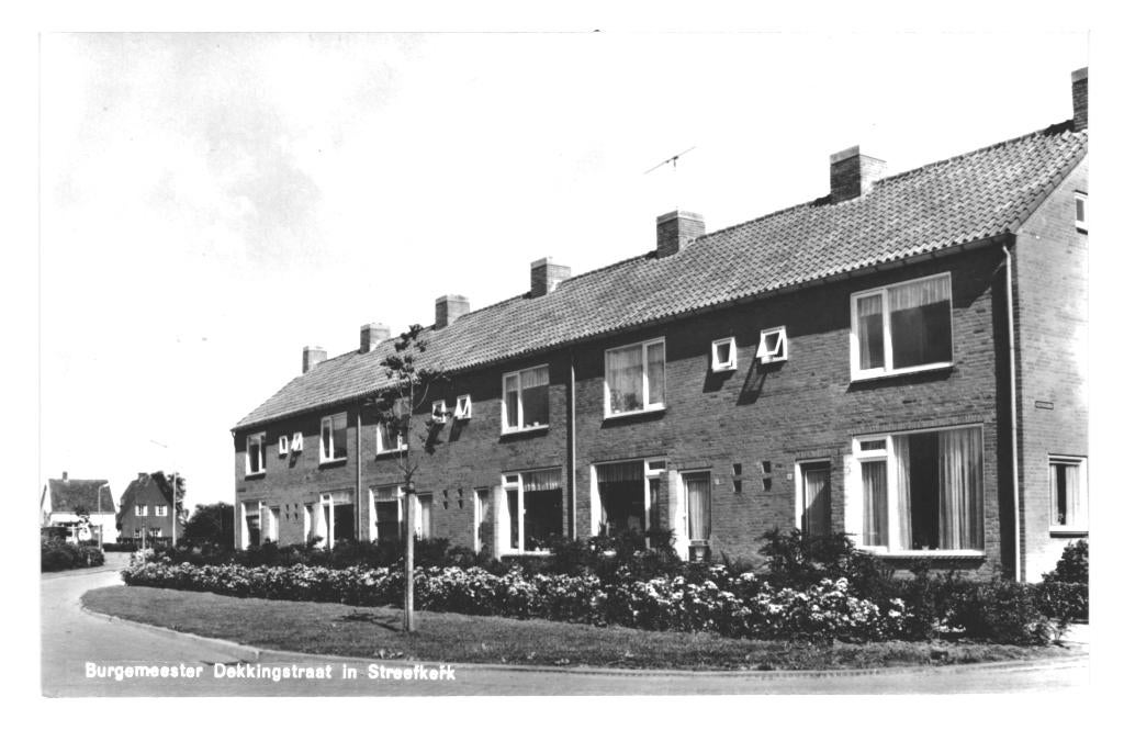 983619 Streefkerk 1966 Burg Dekkingstraat Wederopbouw, Ophalen of Verzenden, 1960 tot 1980, Ongelopen, Zuid-Holland