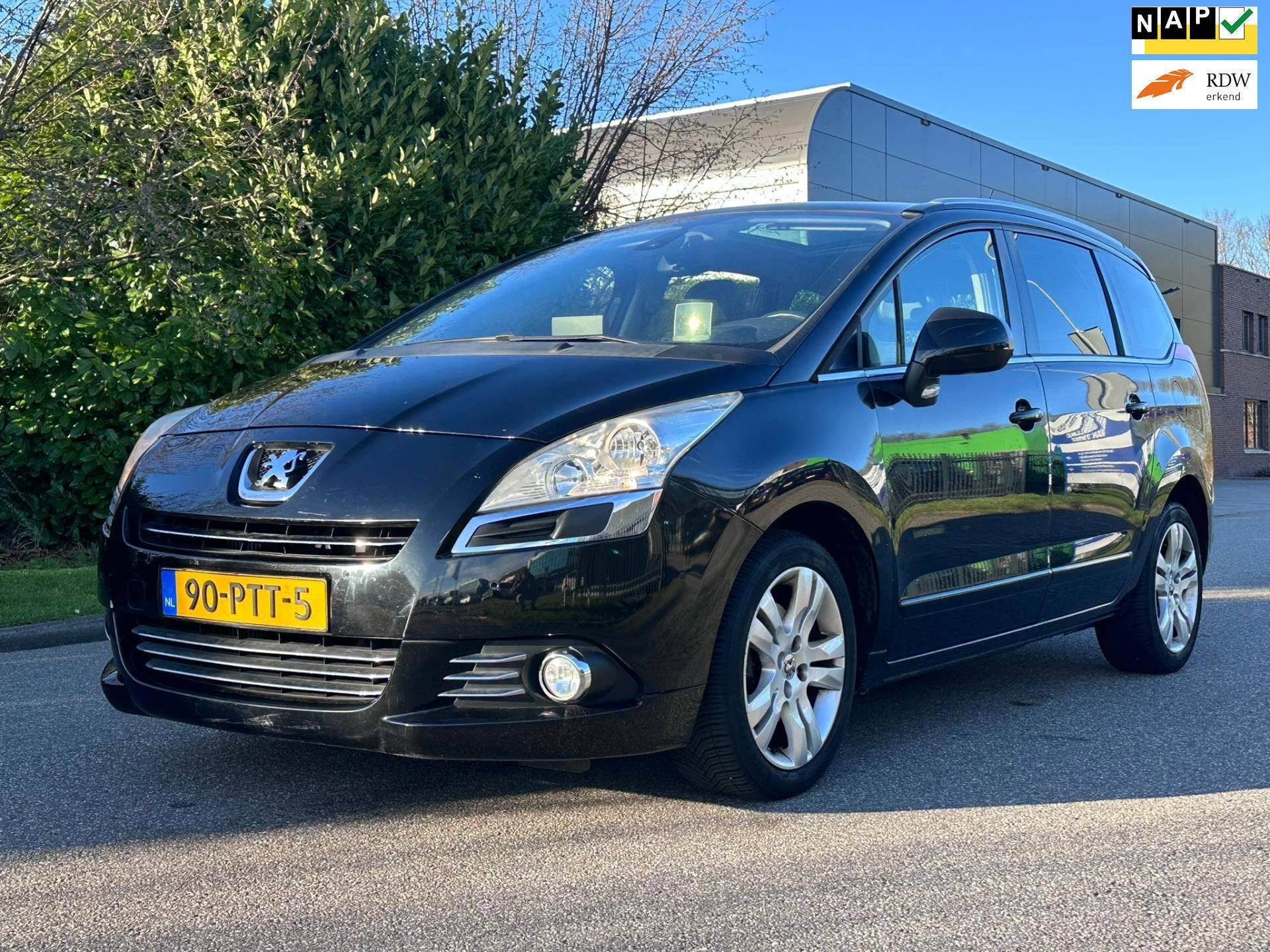 Peugeot 5008 1.6 THP GT 5p. Navigatie*Leder*Pano*Cruise*NAP*, Auto's, Peugeot, Voorwielaandrijving, 1435 kg, Zwart, Handgeschakeld