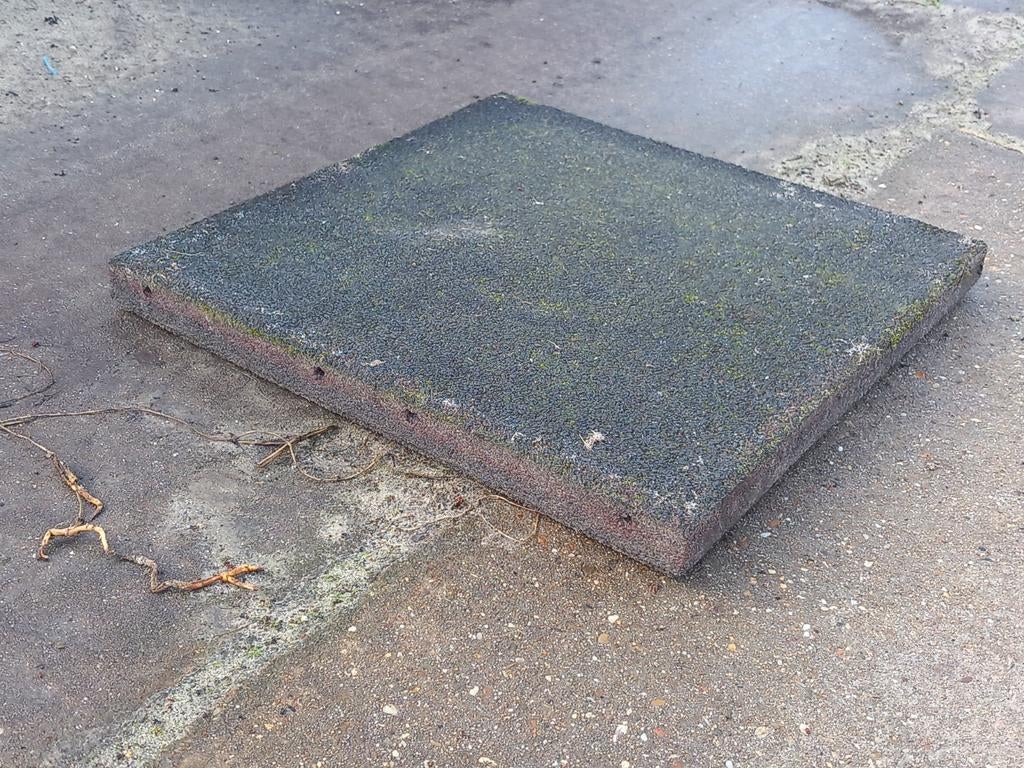 62 Rubber tegels 50x50x4,5, Tuin en Terras, Tegels en Klinkers, Ophalen, Gebruikt, -, -