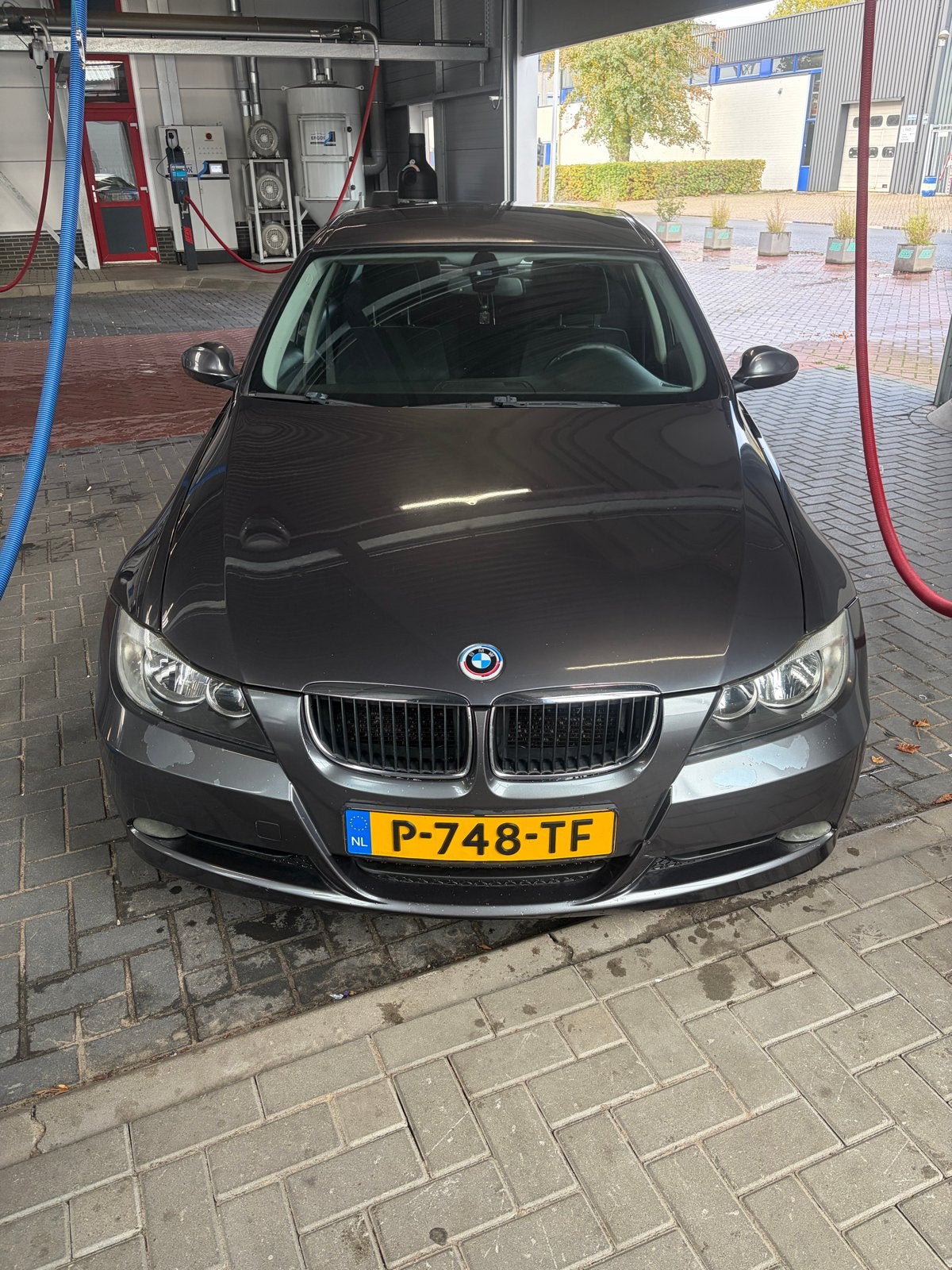 BMW 320i E90 2.0 – 2007 carplay, Ophalen