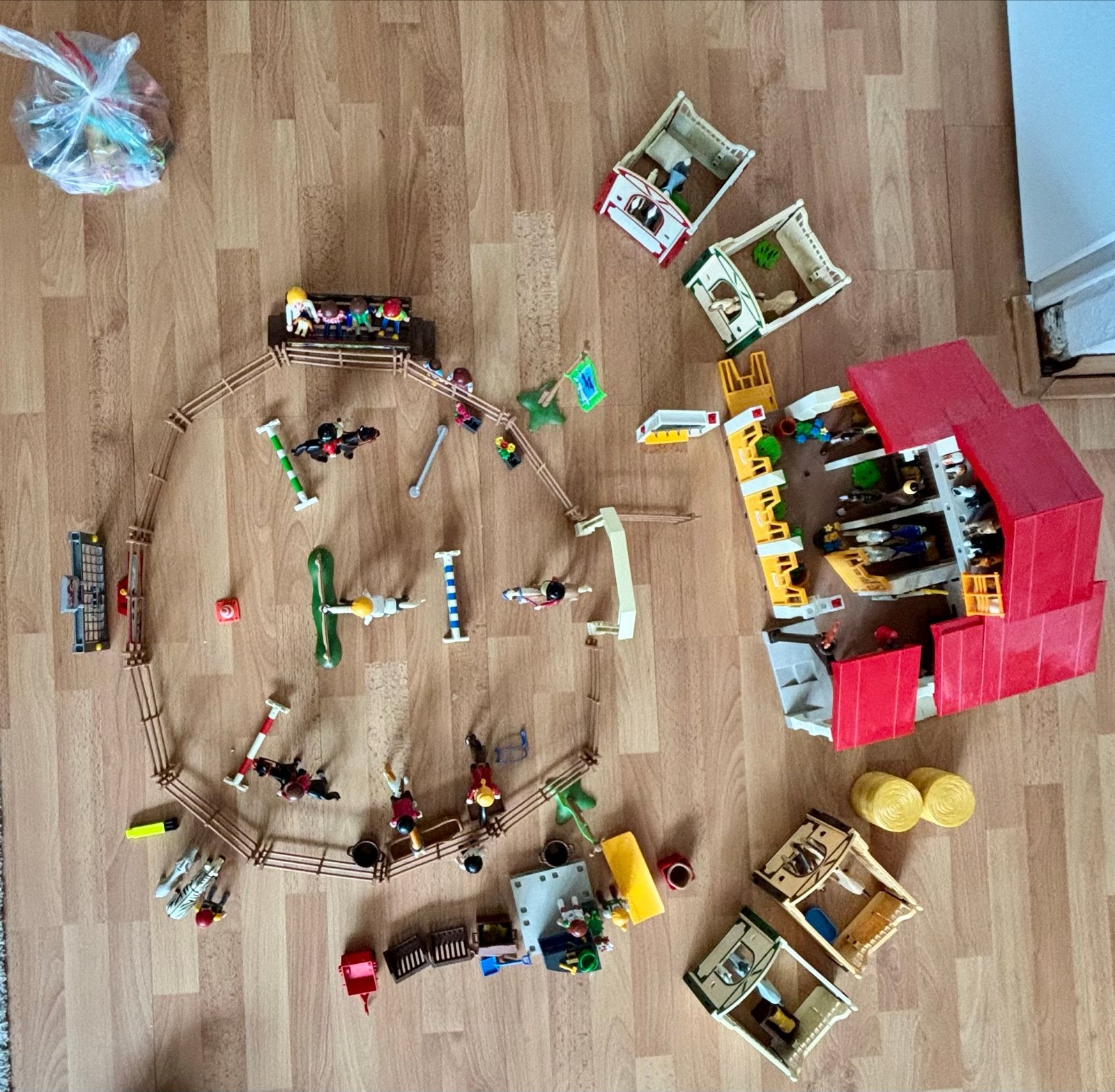 Grote Playmobil Paardenmanege set 4190 met veel extra's, Kinderen en Baby's, Gebruikt, Gebouw, Complete set, Ophalen of Verzenden