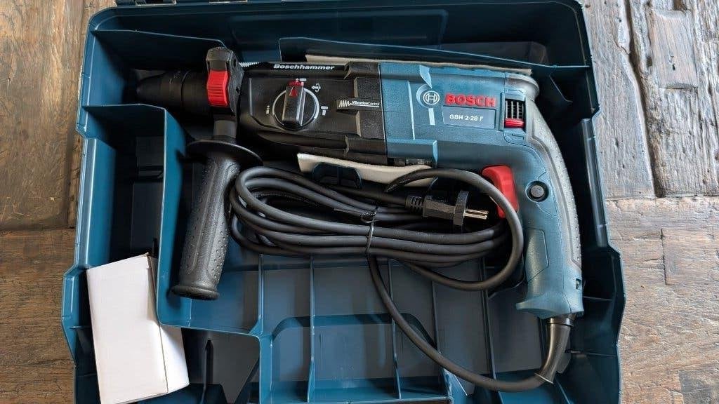 Bosch GBH 2-28 F - Nooit gebruikt, Ophalen, Nieuw, 600 watt of meer, Boor- en/of Breekhamer