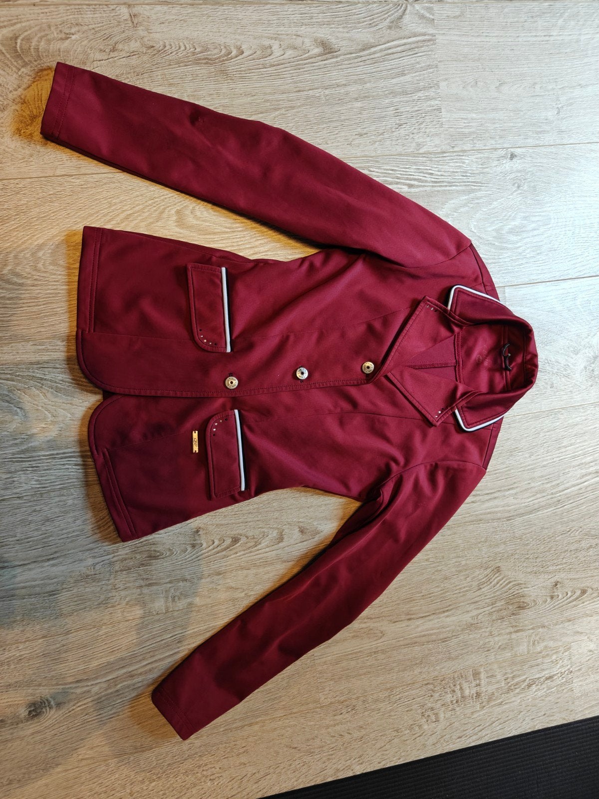 QHP wedstrijdjasje mt 164 Bordeaux rood, Dressuur, Ophalen of Verzenden, Overige maten, QHP