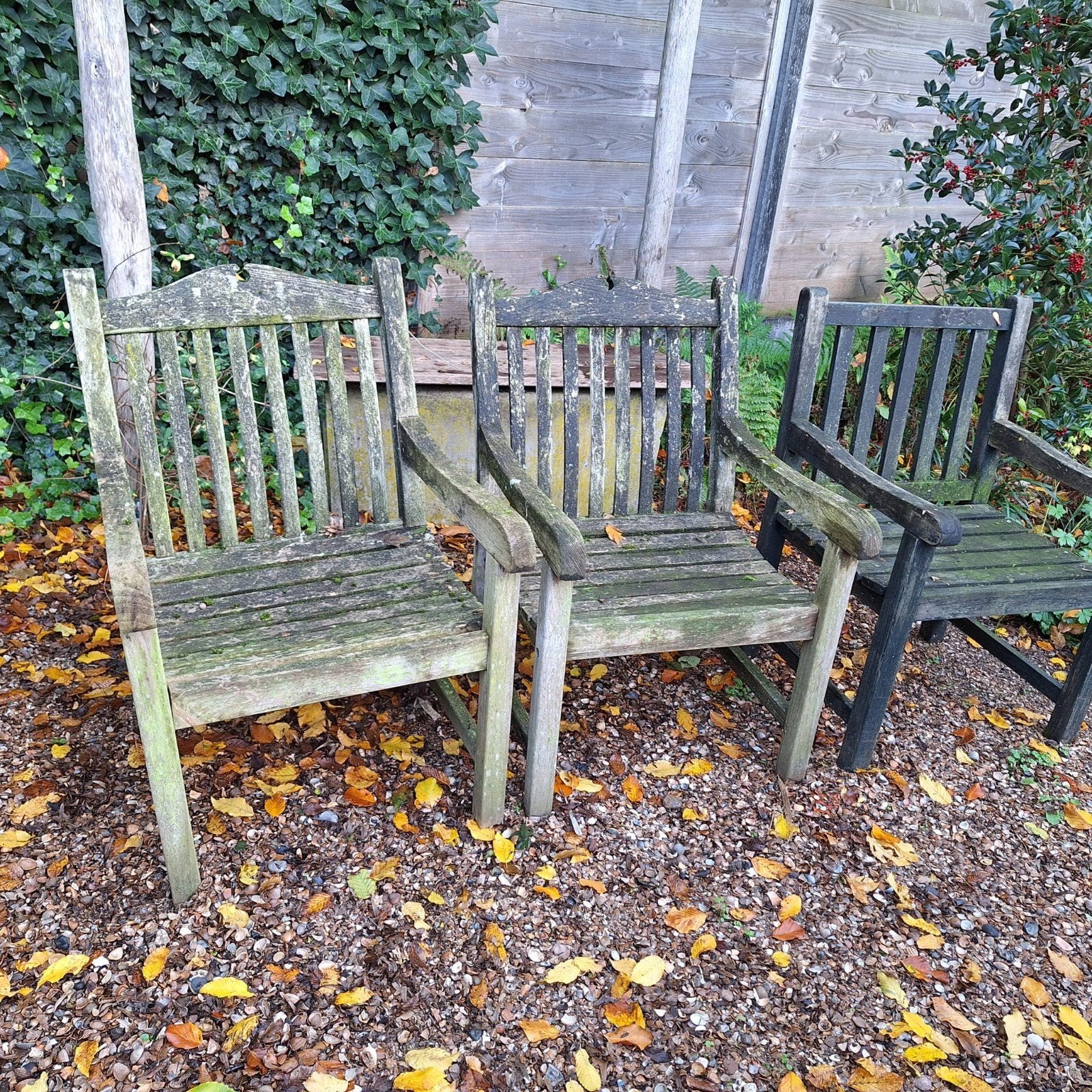 Gratis ophalen in Helvoirt teak houten tuinstoelen (8), Ophalen, Gebruikt, Teakhout