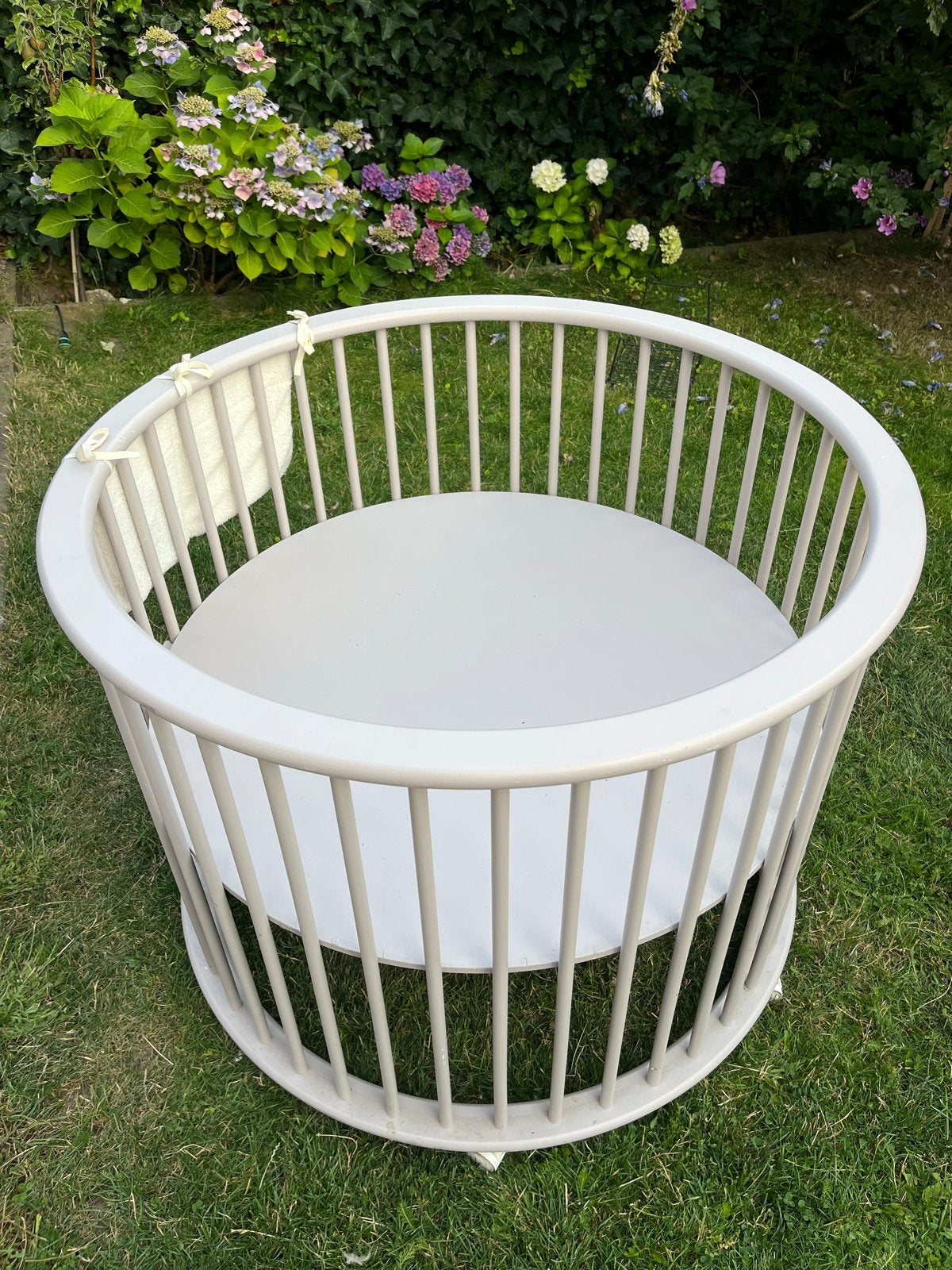 Houten box verstelbaar baby, Kinderen en Baby's, Boxen, Ophalen, Gebruikt, Rond, In hoogte verstelbaar
