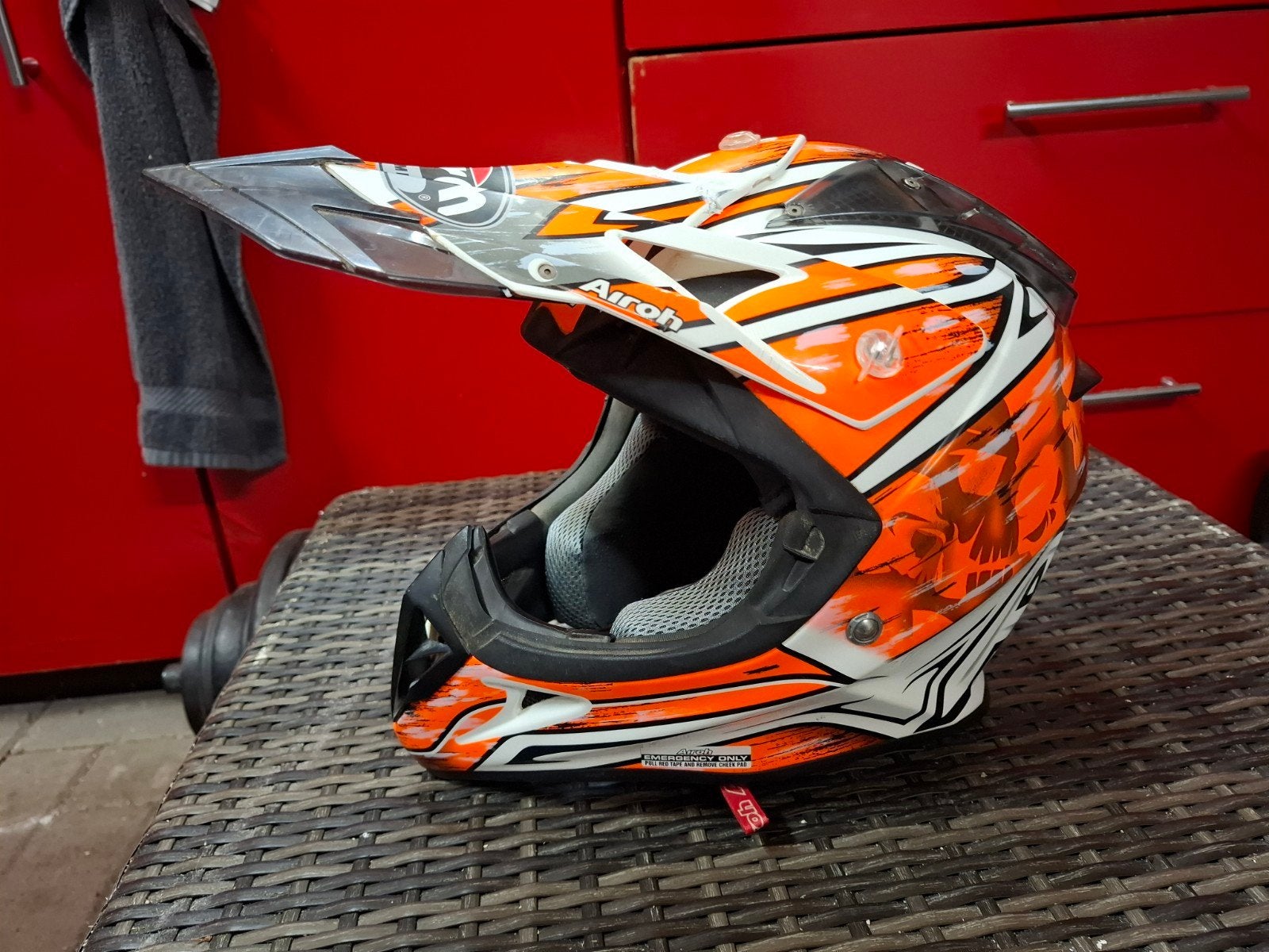 Airoh Aviator MX helm maat XS - Oranje/Wit, Motoren, Ophalen, XS, Tweedehands, Kinderen