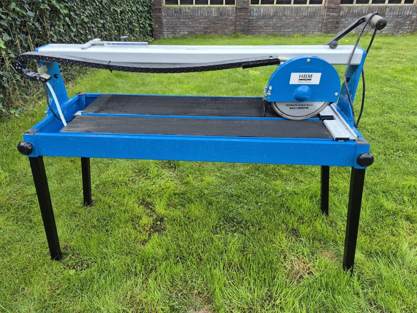 HBM Machines Tegelzaag - Perfect voor tegelwerk, Ophalen, Gebruikt, Cirkelzaag, 70 mm of meer