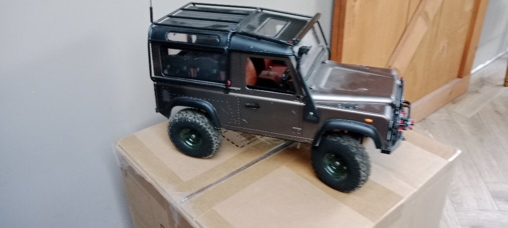 Crawler LandRover D90 van Rc4wd te koop, Elektro, Auto offroad, Ophalen of Verzenden, Zo goed als nieuw