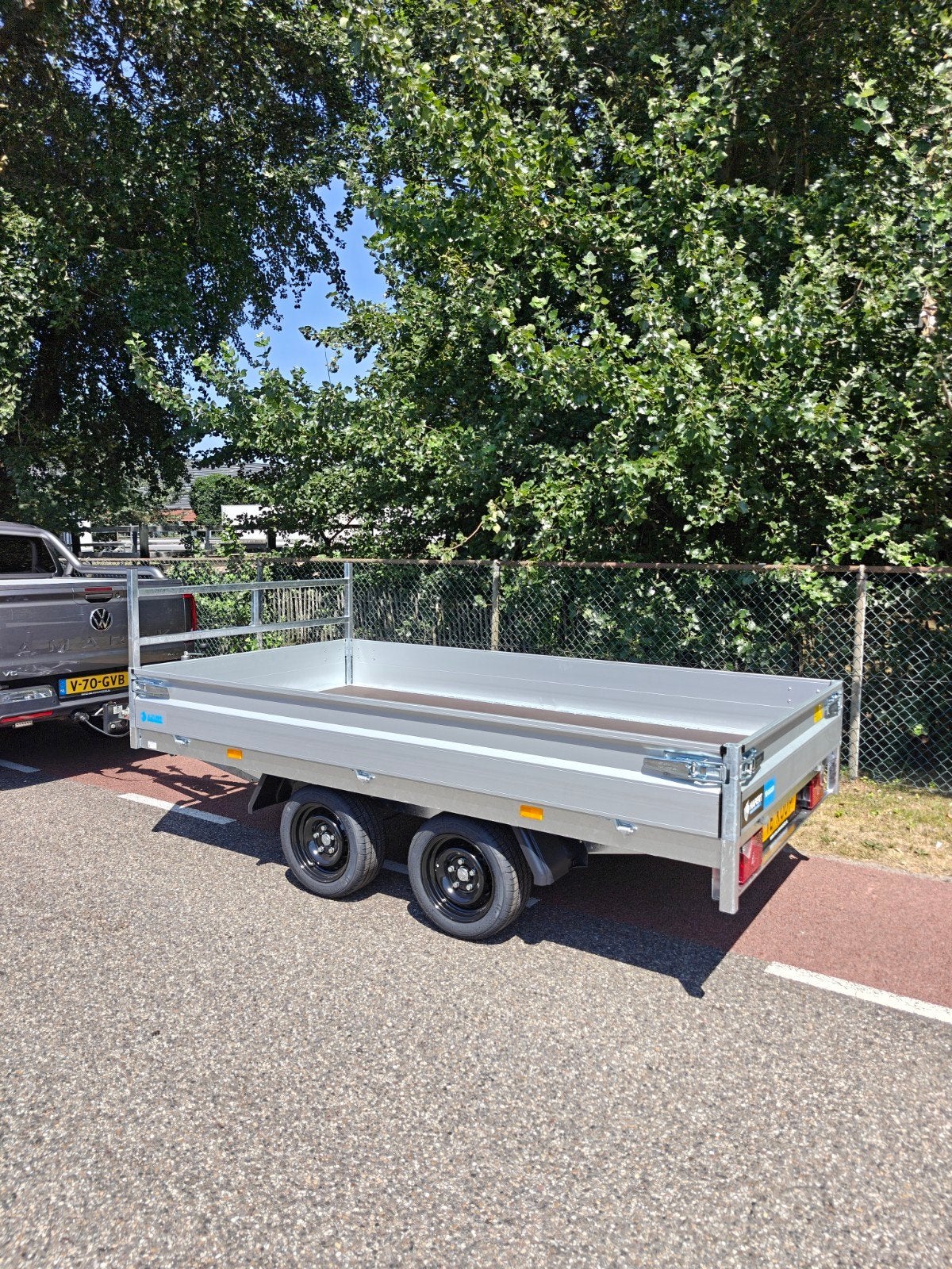 Demo Hapert plateau aanhanger 2000KG, Ophalen of Verzenden, Zo goed als nieuw