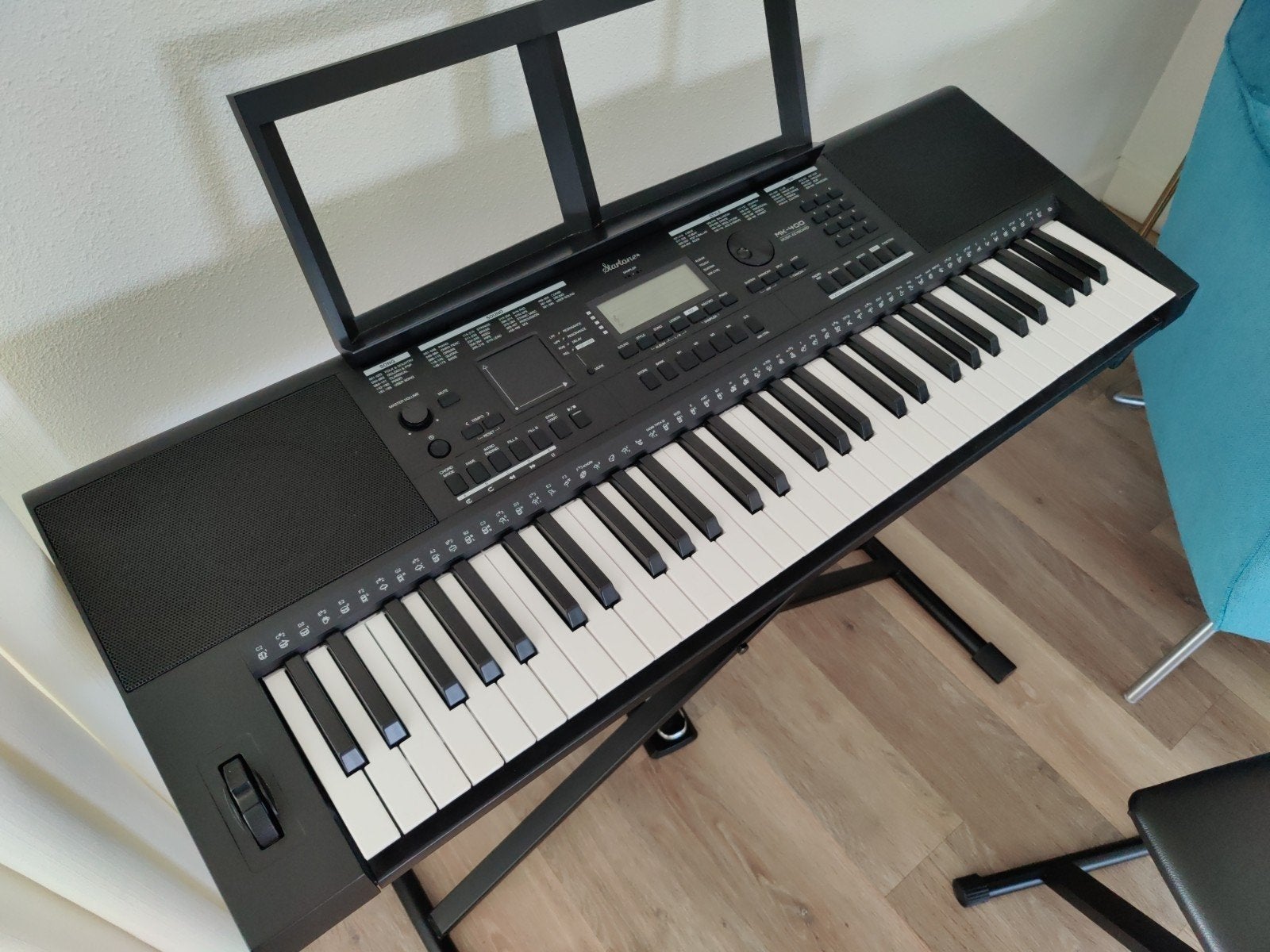 Medeli MK-401 / Startone MK-400 Keyboard met sustainpedal!, 61 toetsen, Ophalen of Verzenden, Medeli, Aanslaggevoelig