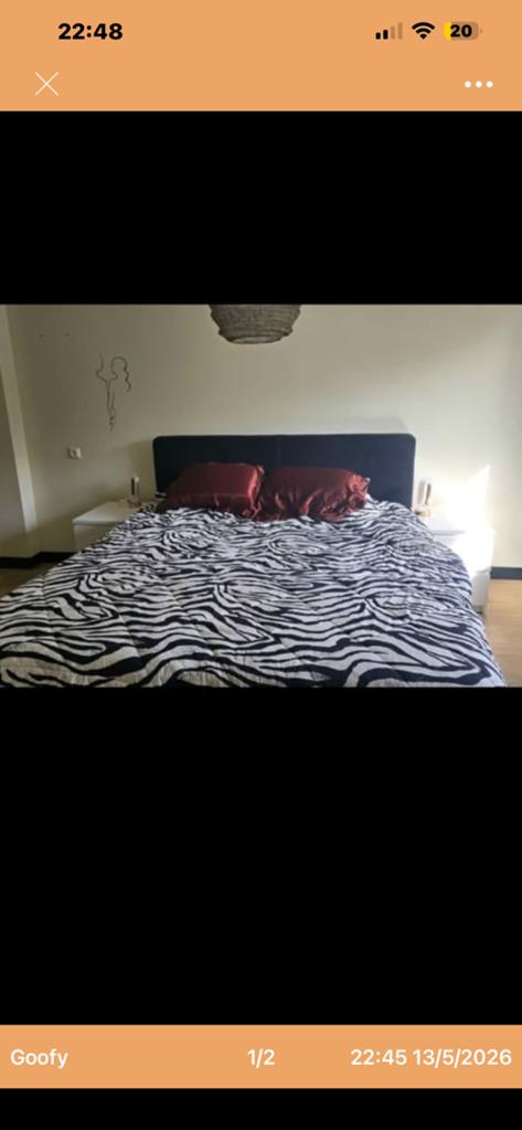 Zwart fluwele bed., Ophalen, Zwart, Tweepersoons, Zo goed als nieuw