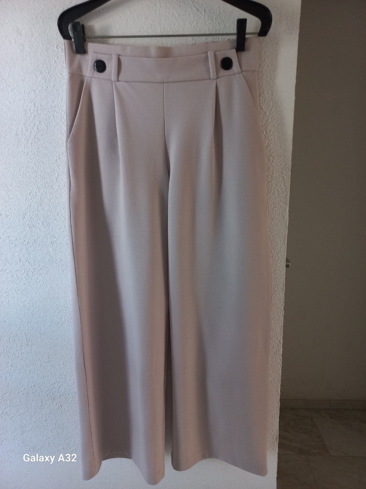 JDY Broek - Beige, Maat L, Beige, Maat 42/44 (L), Ophalen of Verzenden, Zo goed als nieuw