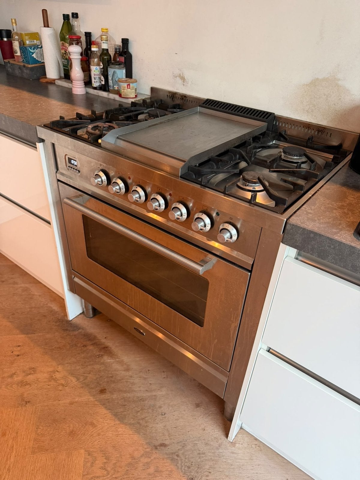 Vrijstaand gasfornuis met oven en grill - RVS, Witgoed en Apparatuur, 60 cm of meer, Grill, Zo goed als nieuw, Gas