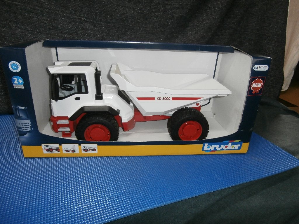 Bruder XD 5000 kieper - Nieuw in doos, Ophalen, Nieuw