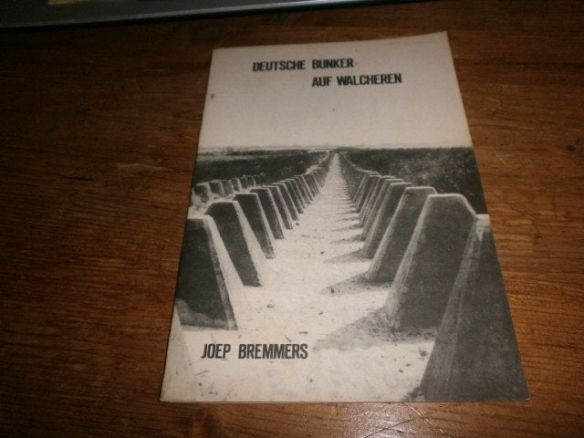 duitse bunkers op walcheren met fotos en plattegronden, Boeken, Ophalen of Verzenden, Tweede Wereldoorlog, Zo goed als nieuw, Overige onderwerpen
