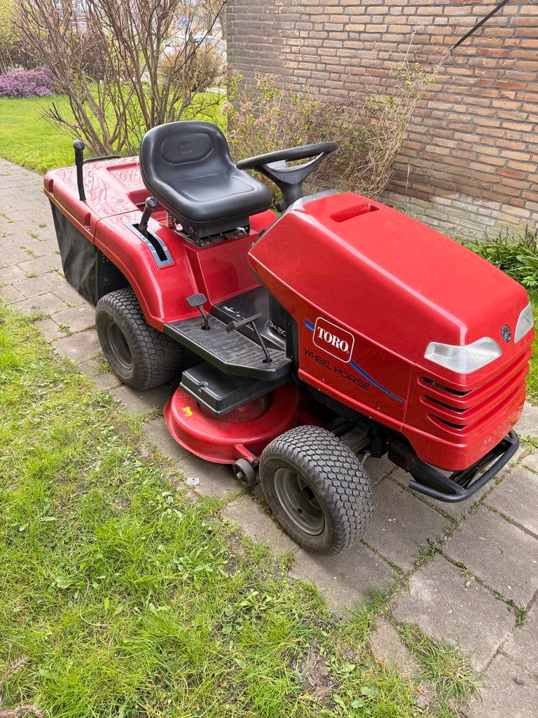 Toro zitmaaier D-H210 17,5 pk - Loopt goed, accu defect, Tuin en Terras, Ophalen of Verzenden, Gebruikt, Elektrische starter, 90 tot 120 cm