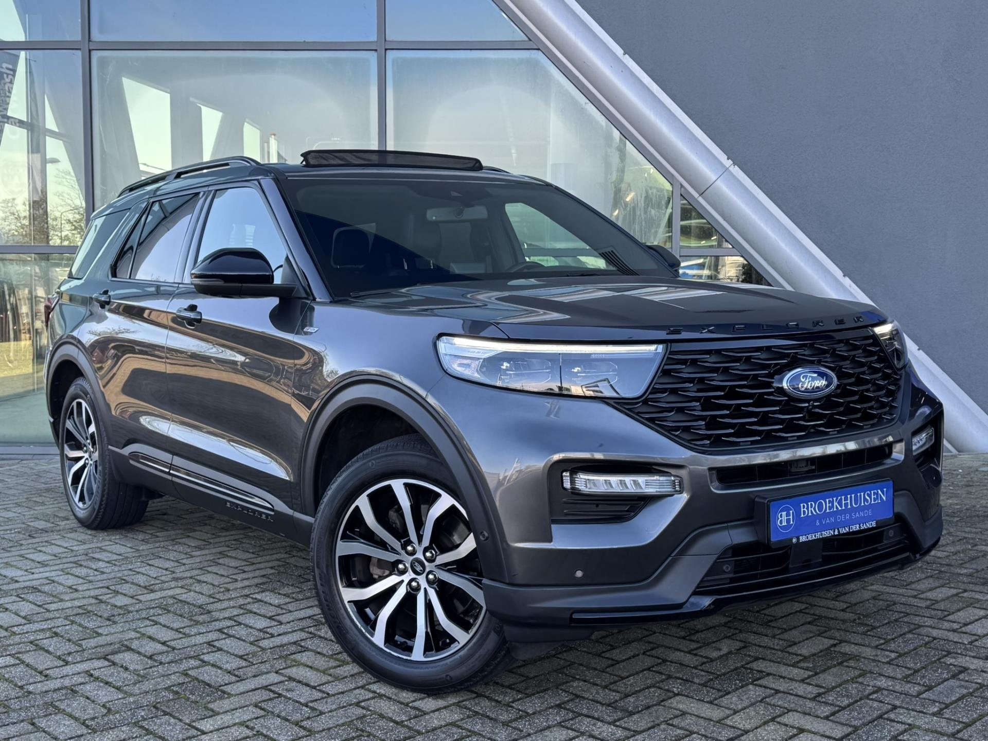 Ford Explorer 3.0 V6 EcoBoost PHEV ST-Line 457pk Panoramadak, Automaat, Dealer onderhouden, Zwart, Bedrijf