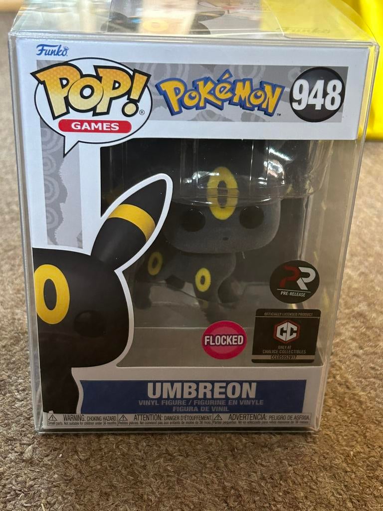 Funko pop umbreon flocked, Ophalen of Verzenden, Nieuw