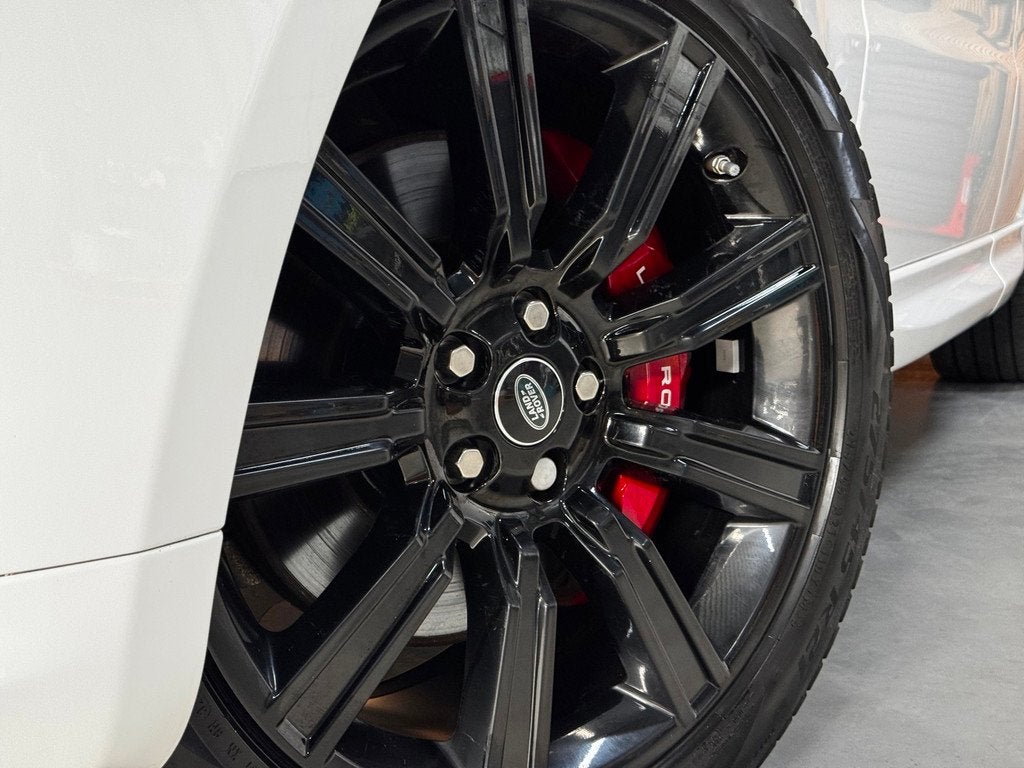 Land Rover Range Rover Sport P400 HSE Dynamic PANO|MERIDAN|H, Auto's, Land Rover, Gebruikt, 4 cilinders, 2500 kg, Wit