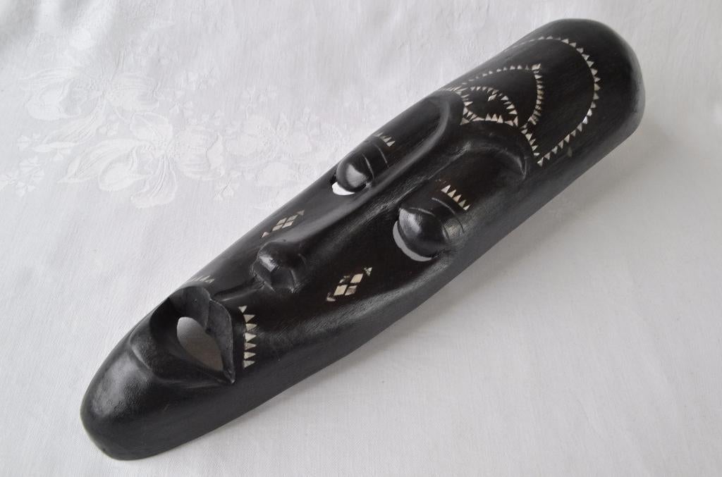 Afrikaans zwart houten Masker, met parelmoer ingelegd, 48cm, Ophalen of Verzenden