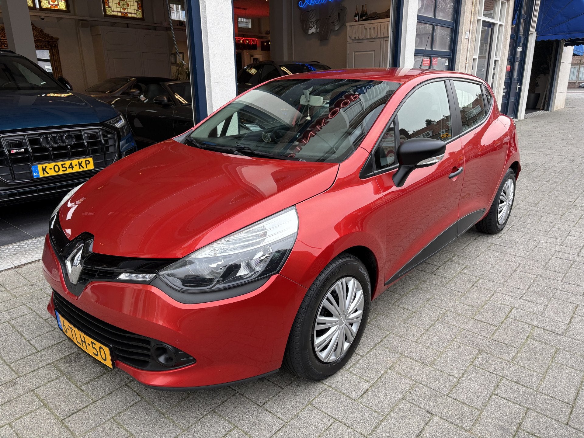 Renault Clio 0.9 TCe Authentique NL AUTO/CARPLAY/CRUISE/AIRC, Auto's, Voorwielaandrijving, 540 kg, Origineel Nederlands, Handgeschakeld