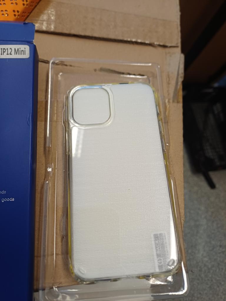 Iphone 12 mini hoesjes partij meer dan 300 stuks, Telecommunicatie, Mobiele telefoons | Hoesjes en Frontjes | Apple iPhone, Ophalen