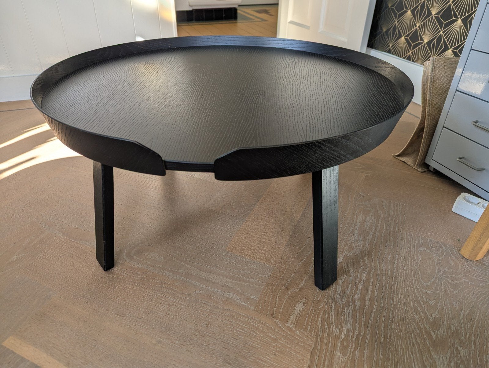 Muuto Around salontafel, zwart, 72 cm diameter, Huis en Inrichting, Ophalen, Gebruikt, 50 tot 100 cm, Rond