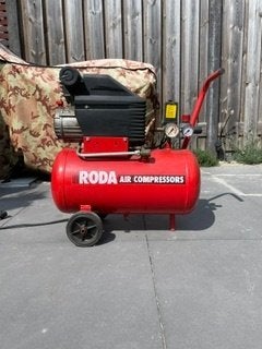compressor 25 Liter, Doe-het-zelf en Verbouw, Compressors, Ophalen, Gebruikt, 6 tot 10 bar, 25 tot 100 liter